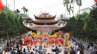 Lễ hội Chùa Hương - điểm du lịch tín ngưỡng hấp dẫn mỗi dịp năm mới